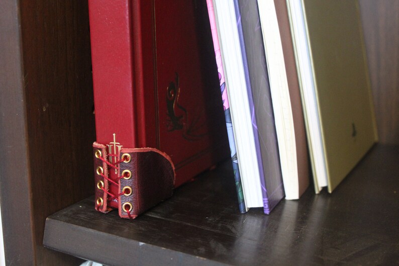 Book Corner Protectors Leather OneSizeFitsAll Etsy