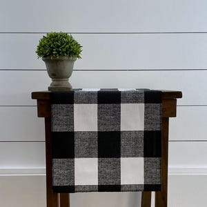 Black Plaid Buffalo Check Table Runner Centerpiece Gingham Check Table Decor Dining Room Home Decor Rustic Country Farmhouse Linens