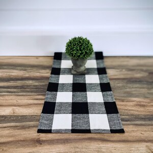 Black and Cream Plaid Buffalo Check Table Runner Country Cottage Decor Rustic Farmhouse Centerpiece Kitchen Dining Room Linens