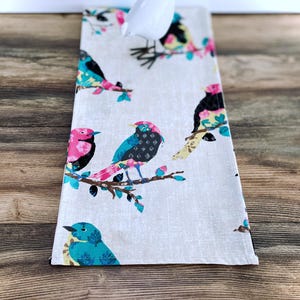 Colorful Table Runner Bird Print Linens Vintage Home Decor Chic Centerpiece Nature Garden Dining Room Kitchen