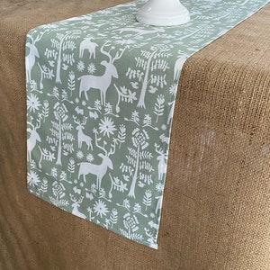 Christmas Table Runner Holiday Home Decor Winter Woodland Centerpiece Reindeer Tree Green Classic Scandinavian Decoration