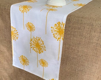 Yellow Table Runner Dandelion Centerpiece Vintage Home Decor Floral Table Linens Dining Room Kitchen Decor Spring Summer Decoration