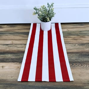 Red & White Stripe Table Runner Carnival Birthday Centerpiece Circus Theme Party Kitchen Dining Room Linens Home Decor