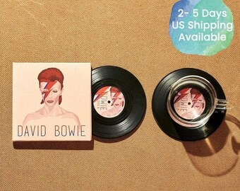 David Bowie Vinyl Record Coasters, Set of 2, Retro 70s Music Coasters, Album Cover, LP Record Coasters Cool Gift for Dad, Ziggy Stardust