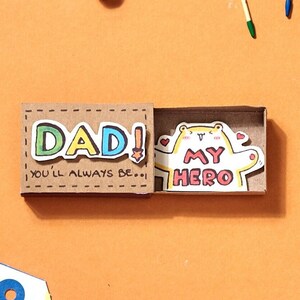 Niedliche Vatertag Streichholzschachtel Karte - Lustige Vatertagskarte - Vatertagsgeschenk - Geschenk für Papa - Papa Du bist mein Held - Bärenvater karte