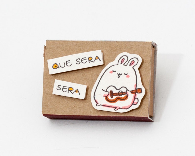 Cute Fun Encouragement Card Que Sera Matchbox Gift box Message box OT054