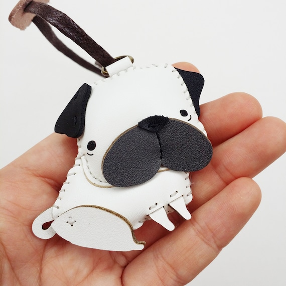 pug luggage tag