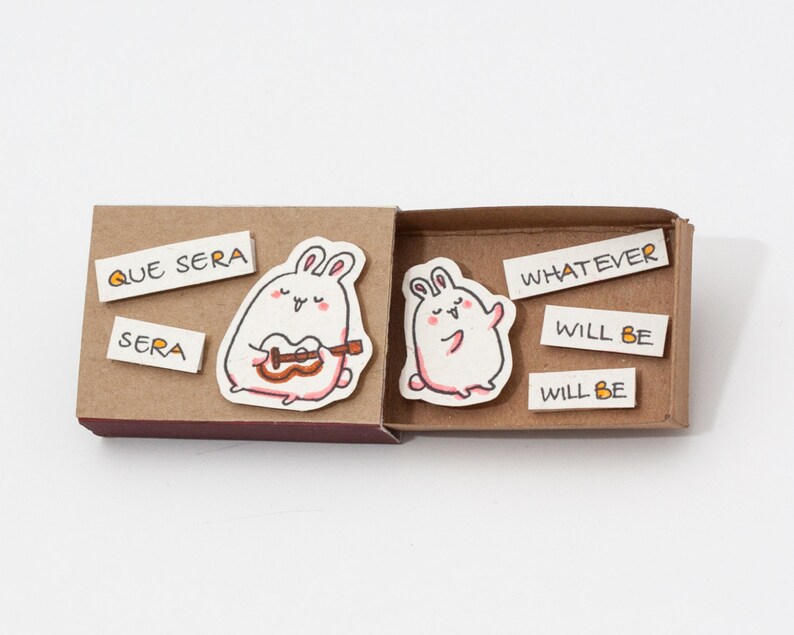 Cute Fun Encouragement Card Que Sera Matchbox Gift box Message box OT054