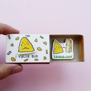 Pun Friendship Card Matchbox / Confezione regalo / Foodie Friend / Nacho and Chips lover / Card for Best Friend / BFF / "Apprezzo il nostro friend-chip"/ OT124