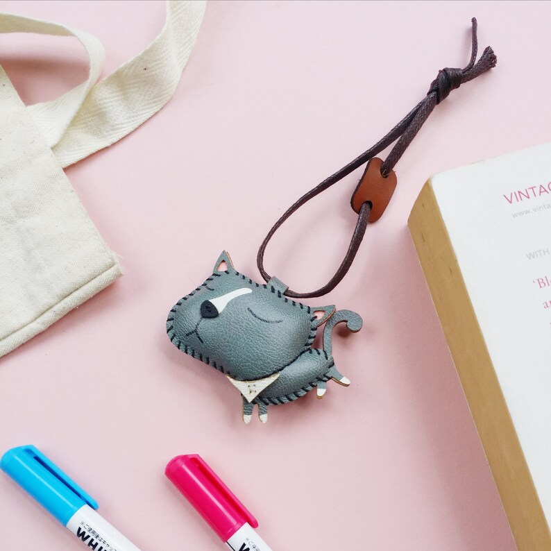 Cute Keychain Cat Leather Toy PT036 British Shorthair Charm Personalized Charm Unique Bag Charm Handmade Luggage Tag