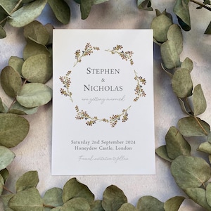 Pour un mariage minimaliste, réservez des dates avec des fleurs séchées - Faire-part de mariage classique - Carte simple et élégante pour sauver la soirée