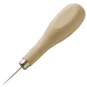 Round Awl B 1.5mm Leathercraft Sewing Tool Stitching Scratch Awl, with  Sandalwood Handle, to Pierce Sewing Holes and Mark Leather