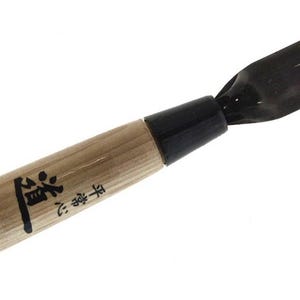 Strumento per intaglio del legno giapponese Michihamono Tsuki Nomi, sgorbia a U poco profonda, leggermente curva, da 18 mm, con lama in acciaio rapido, per la lavorazione del legno