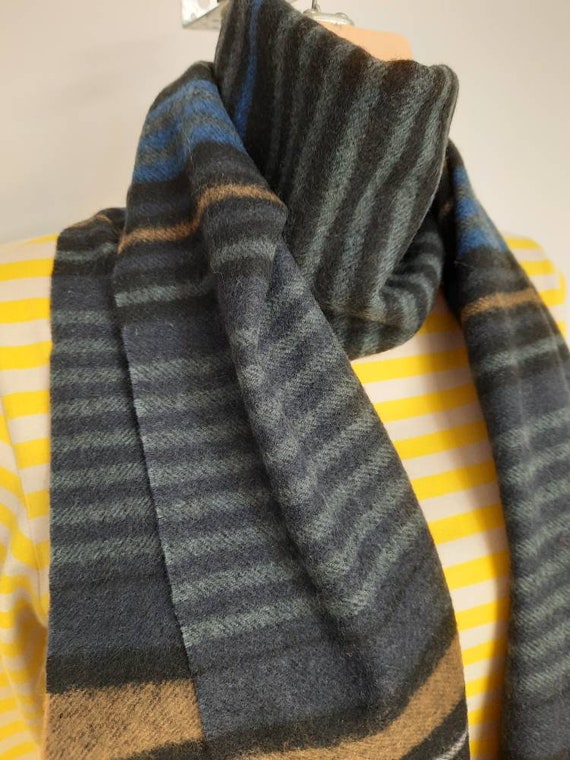 Marja Kurki Finnish Wool scarf. - image 4
