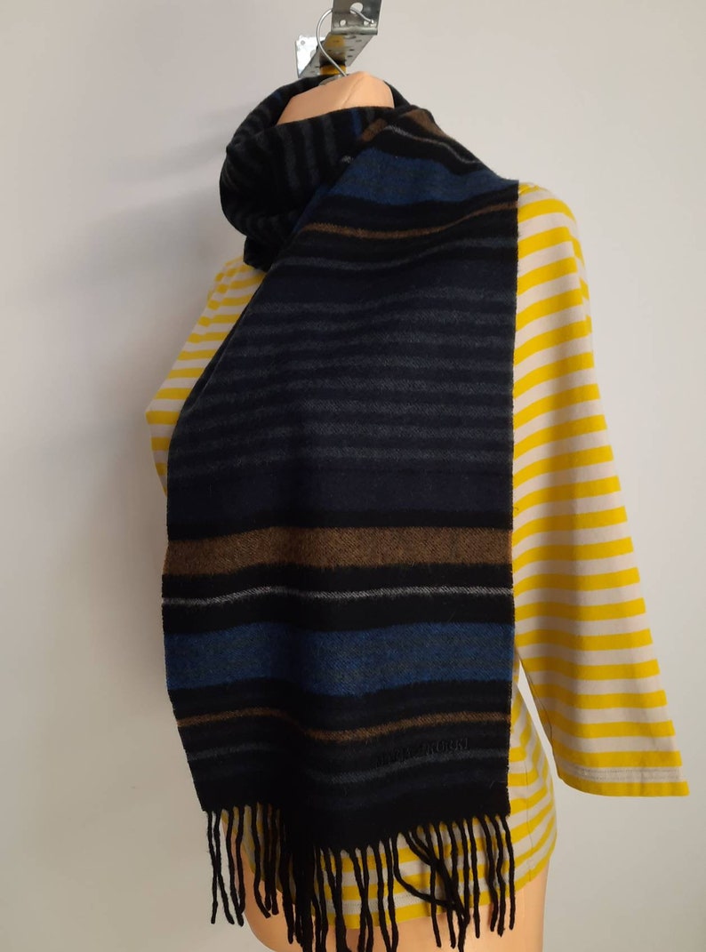 Marja Kurki Finnish Wool scarf. image 2