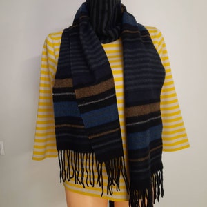 Marja Kurki Finnish Wool scarf. image 3