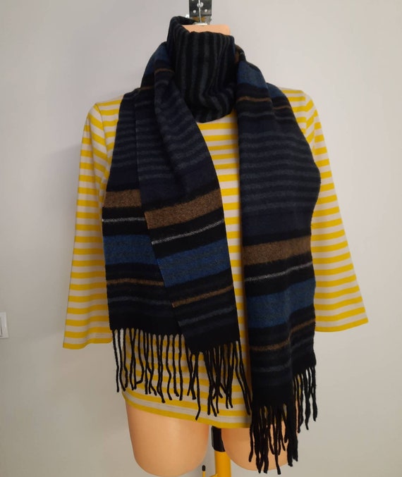 Marja Kurki Finnish Wool scarf. - image 3