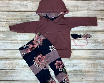 hoodie outfit girl