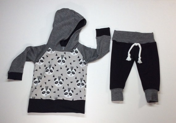 Items similar to Baby boy outfit, newborn boy outfit, panda bears ...