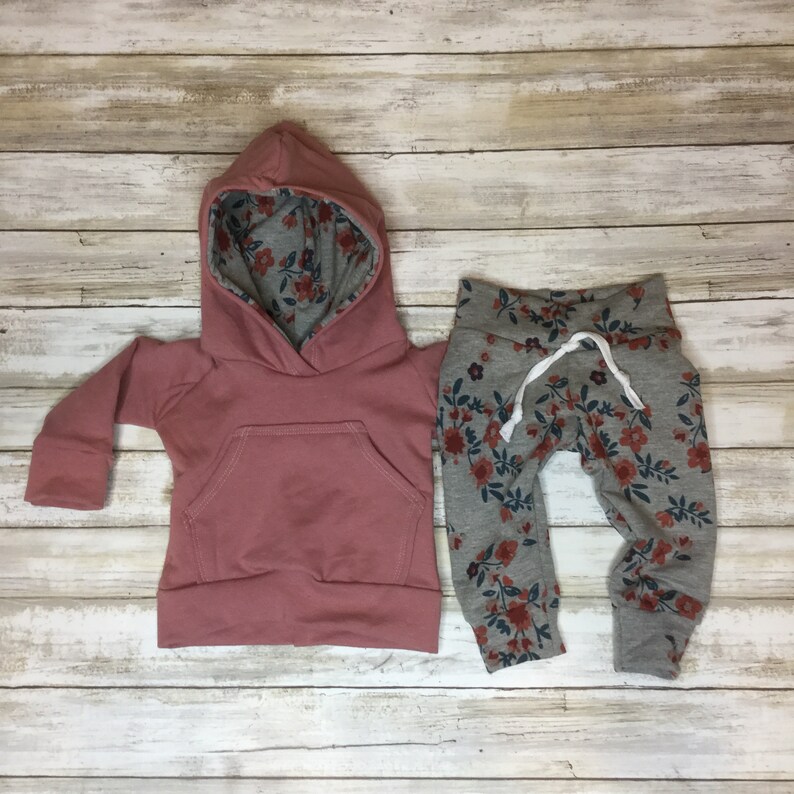 matching sweat