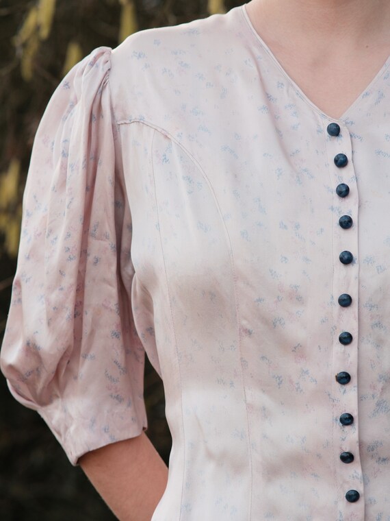 Vintage 1930s 30s Satin Blouse Shirt Top Soft Pas… - image 3