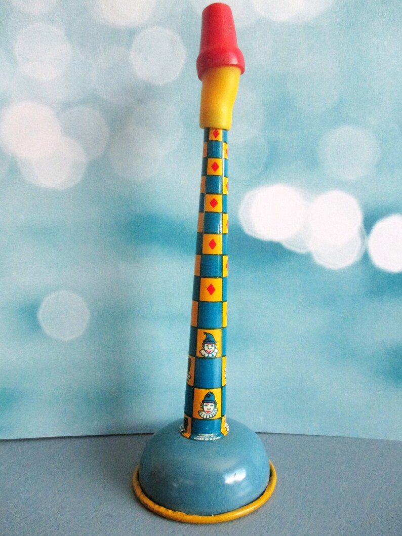 Vintage Tin Toy Horns Party Noisemakers Lithographed Metal Etsy