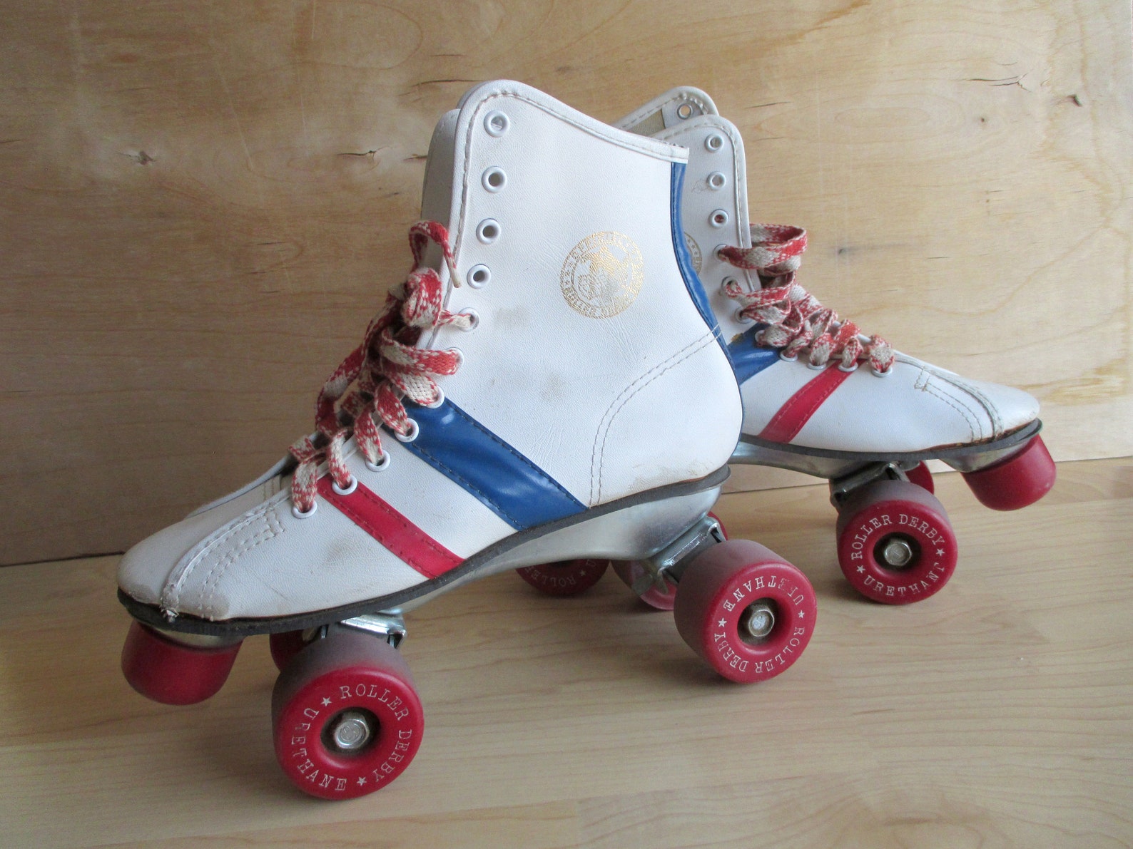 Vintage Roller Skates 1970s Fireball Roller Derby Skates Size Etsy
