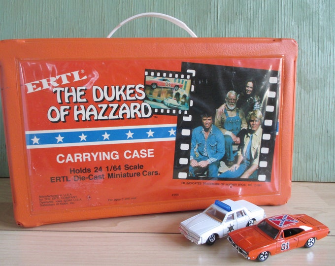 Vintage Matchbox Car Carrying Case With 2 Die Cast Cars, Dukes of