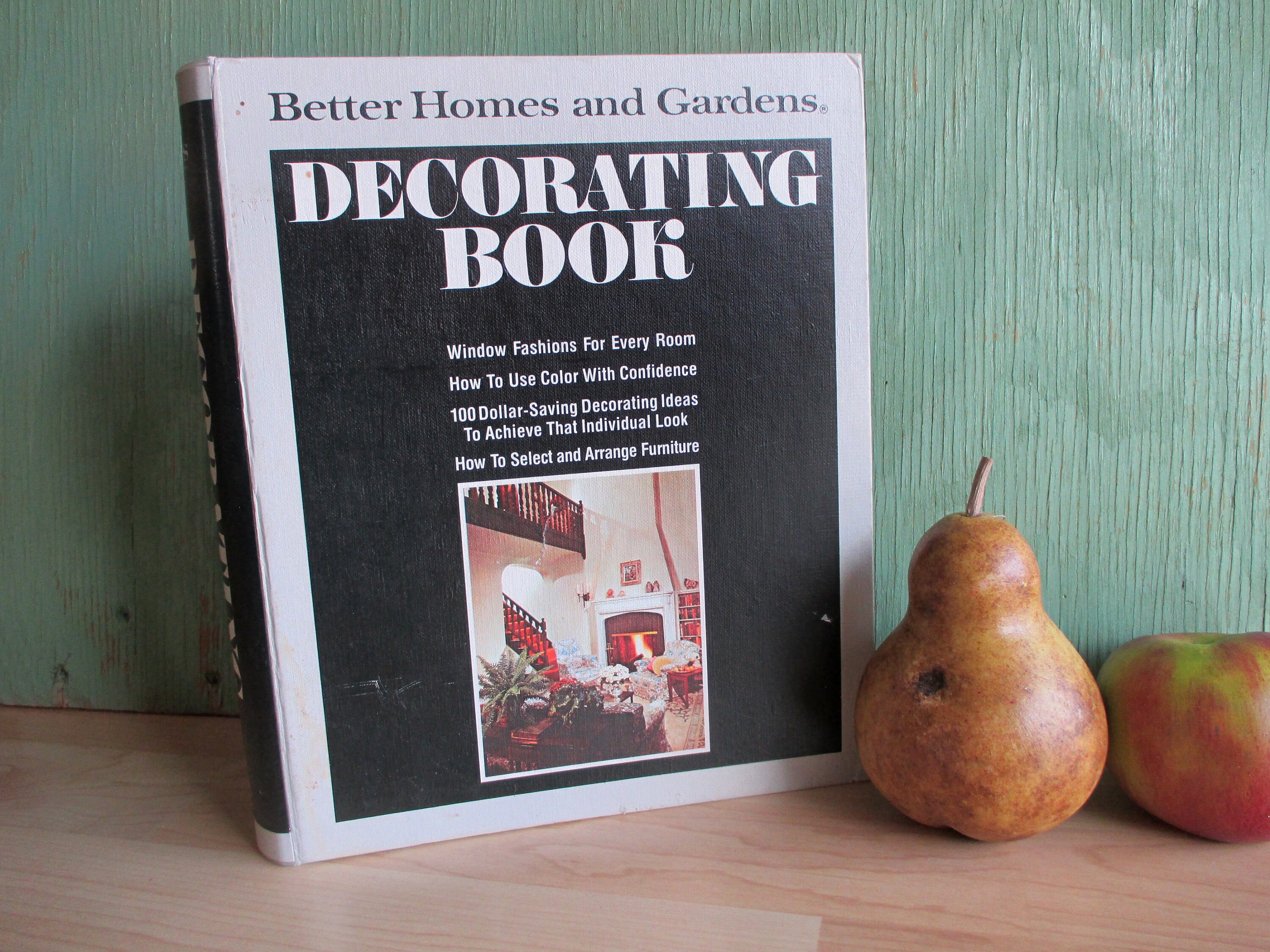 Vintage Better Homes And Gardens Decorating Book 1979 Interior