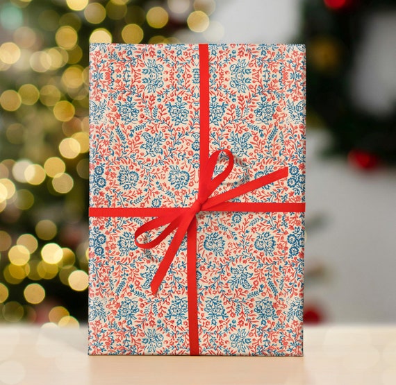 Retro Floral Pattern Wrapping Paper Roll, Vintage Christmas Wrapping Paper Rolls, Classic Folk Holiday, Americana, Cottagecore Pattern