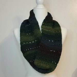 Crochet Infinity Scarf - (8&quot; x 42&quot;) - Crochet Cowl - Crochet Scarf - Women&#39;s Accessories - Crochet Accessories - Handmade Scarf