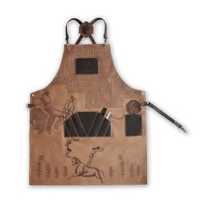 Rasso Anniversary Minoan Edition apron, full leather in Natural and Coffee Brown color image 3