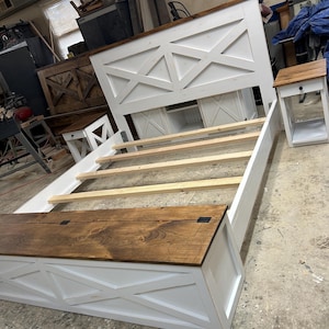 King Farmhouse Bed With Storage Footboard and Set of Nightstands - Etsy