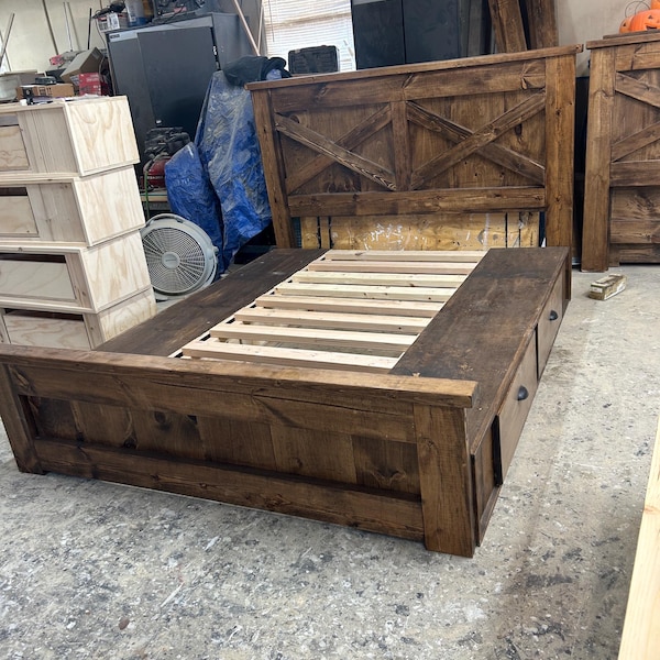 California King Bed - Etsy