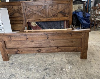 king size farmhouse bed