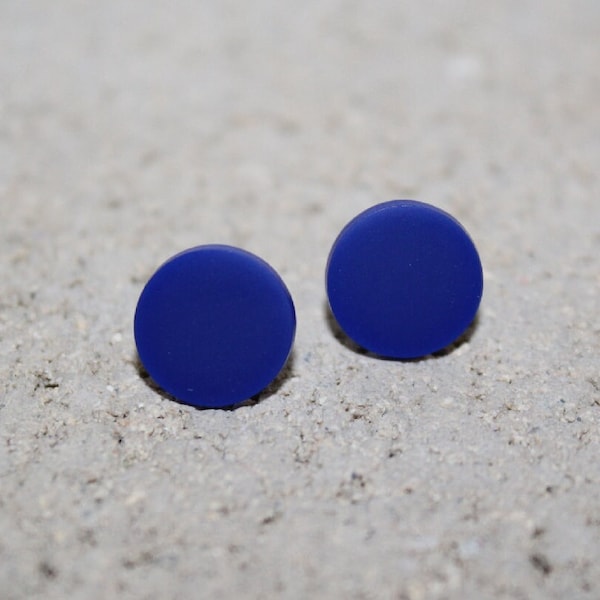 Ultramarine stud earrings, blue stud earrings, flat round stud earrings, matte stud earrings, men's stud earrings, fake gauge, disc earrings