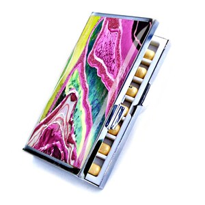 Boîte à pilules hebdomadaire avec nom personnalisé, gardien de la carte en argent pour maman, cadeau meilleur ami pour organiseur de pilules 7 jours, étui pour cartes de visite personnalisé pour conseiller d'orientation