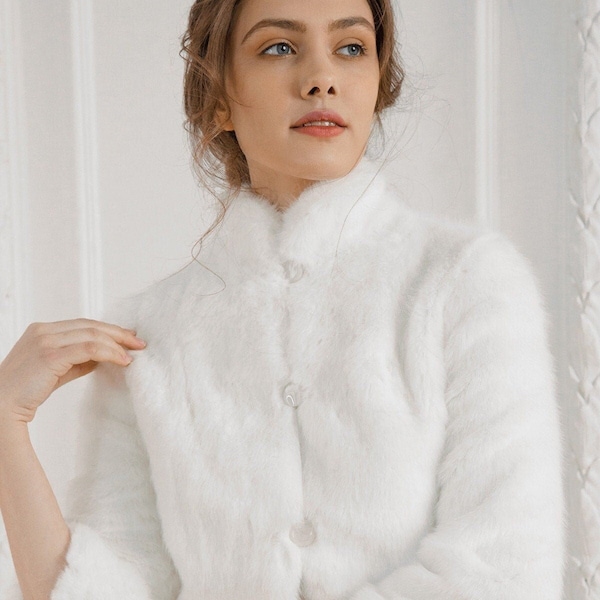 Bridal jacket, bridal coat, white jacket for bride, faux fur, warm coat for bride, jacket for wedding dress, wool shawl, warm shrug