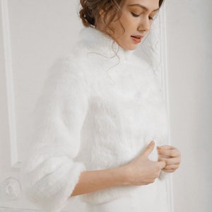 Bridal jacket, bridal coat, white jacket for bride, faux fur, warm coat for bride, jacket for wedding dress, wool shawl, warm shrug image 2