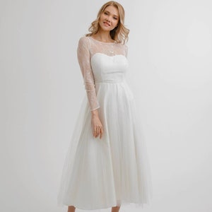 Ready to ship Wedding Dress // Midi wedding dress • short wedding dress • simple wedding dress • lace wedding dress • SAMPLE SALE