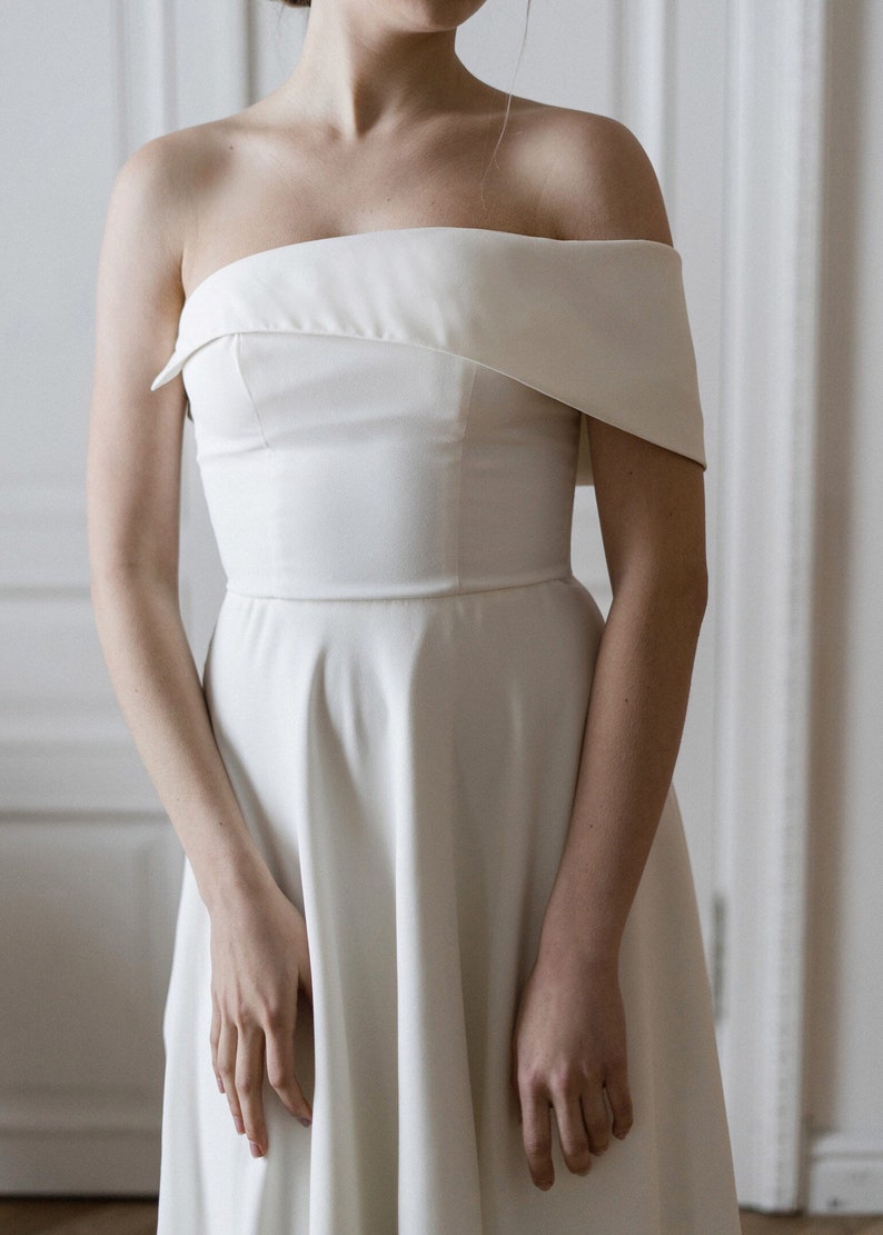 Wedding dress, classic wedding dress, boho wedding dress, civil wedding dress, minimalist wedding dress, simple wedding dress, Bridal Garden Studio, Etsy