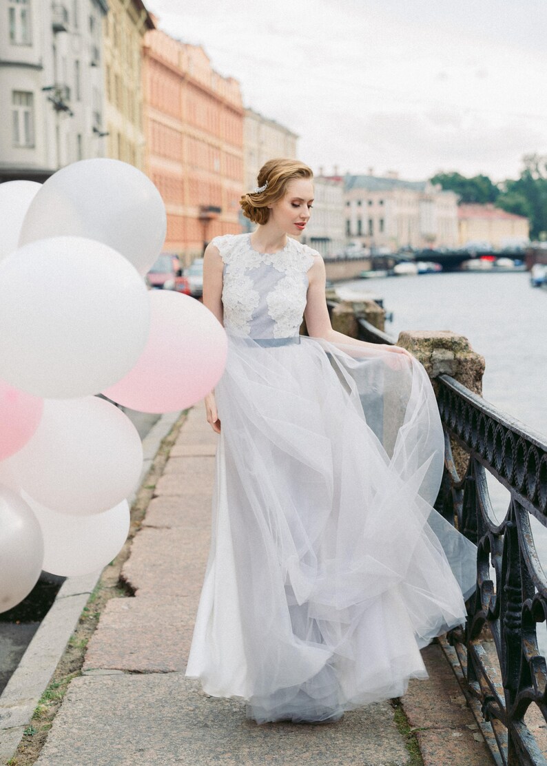 Ready To Ship Wedding Dress Neva In S Size Etsy