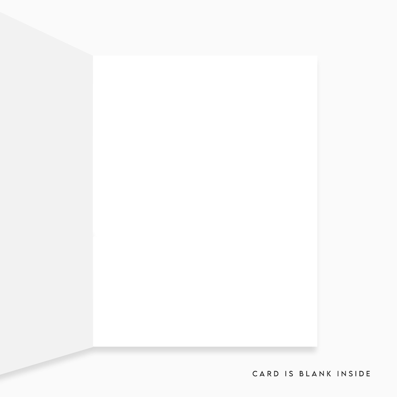 K&ouml;nnte beinhalten: Eine offene, wei&szlig;e Gru&szlig;karte mit leerem Innenraum. Der Text "CARD IS BLANK INSIDE" ist in Schwarz unten rechts gedruckt. Pr&auml;sentiert vor einem wei&szlig;en Hintergrund.
