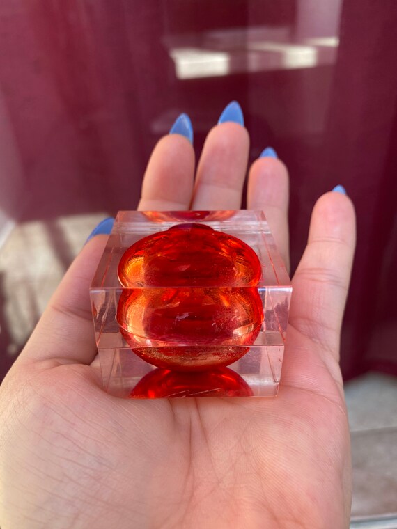 Vintage acrylic lucite double ring box