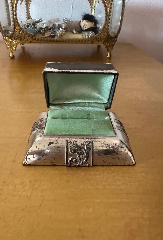 Rare Vintage Metal Ring Box Occupied Japan - image 1