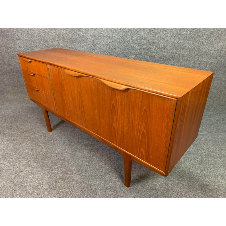 Vintage British Mid Century Modern Teak Dunvegan Compact Credenza by McIntosh image 3