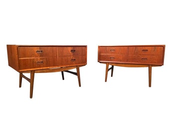 Pair of Vintage Danish Mid Century Modern Teak Nightstands - End Tables in the Manner of Peter Hvidt