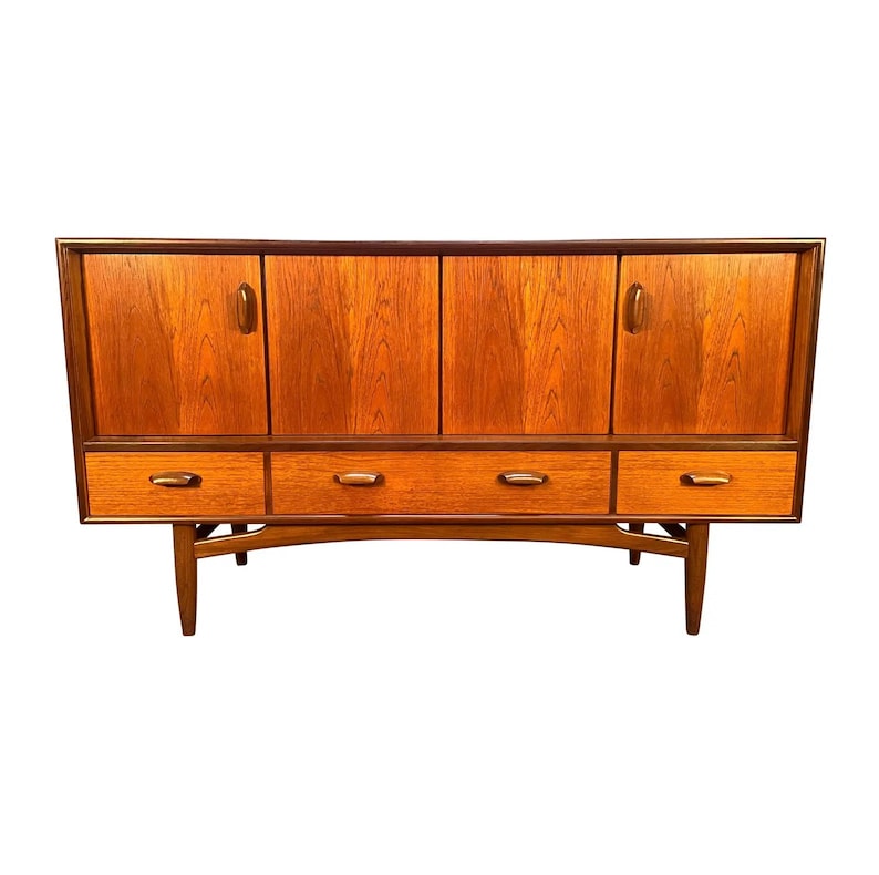 Vintage British Mid Century Modern Teak Compact Credenza by G Plan Bild 1