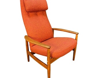 Vintage Scandinavian Mid Century Modern Oak "Contour" Lounge Chair by Alf Svensson