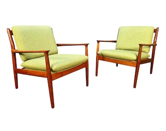 Pair of Vintage Danish Mid Century Modern Teak Lounge Chairs "Model Gm5" by Svend Aage Eriksen